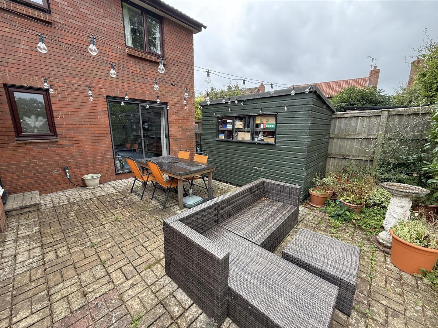 Provis Mead, Chippenham